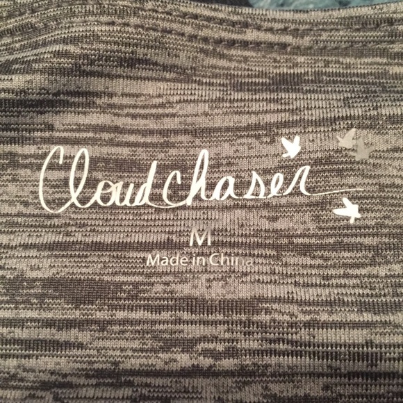 Cloud Chaser Leggings with Slit Cutouts on legs! Cute! Gray Vented Medium Yoga - Picture 2 of 7